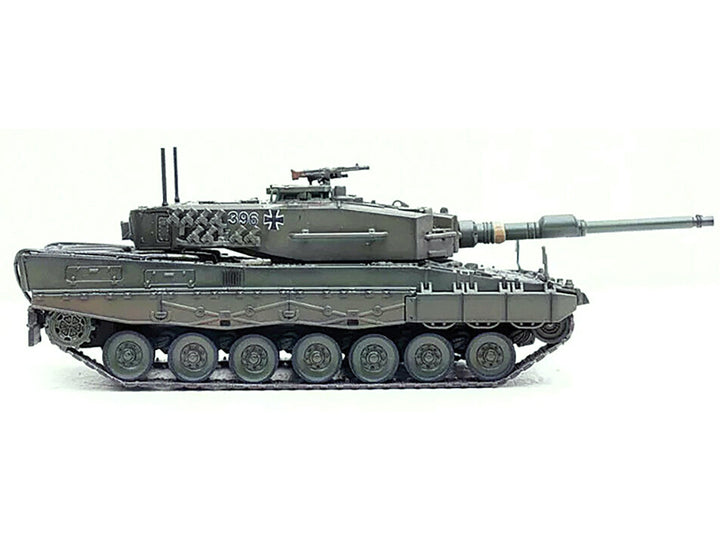 Leopard 2A4 Main Battle Tank with Snorkel "Green Camouflage" German Army "Armor Premium" Series 1/72 Diecast Model by Panzerkampf-0