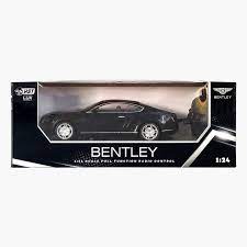 1:24 Scale Licensed Car Collection: Luxury at Your Fingertips!