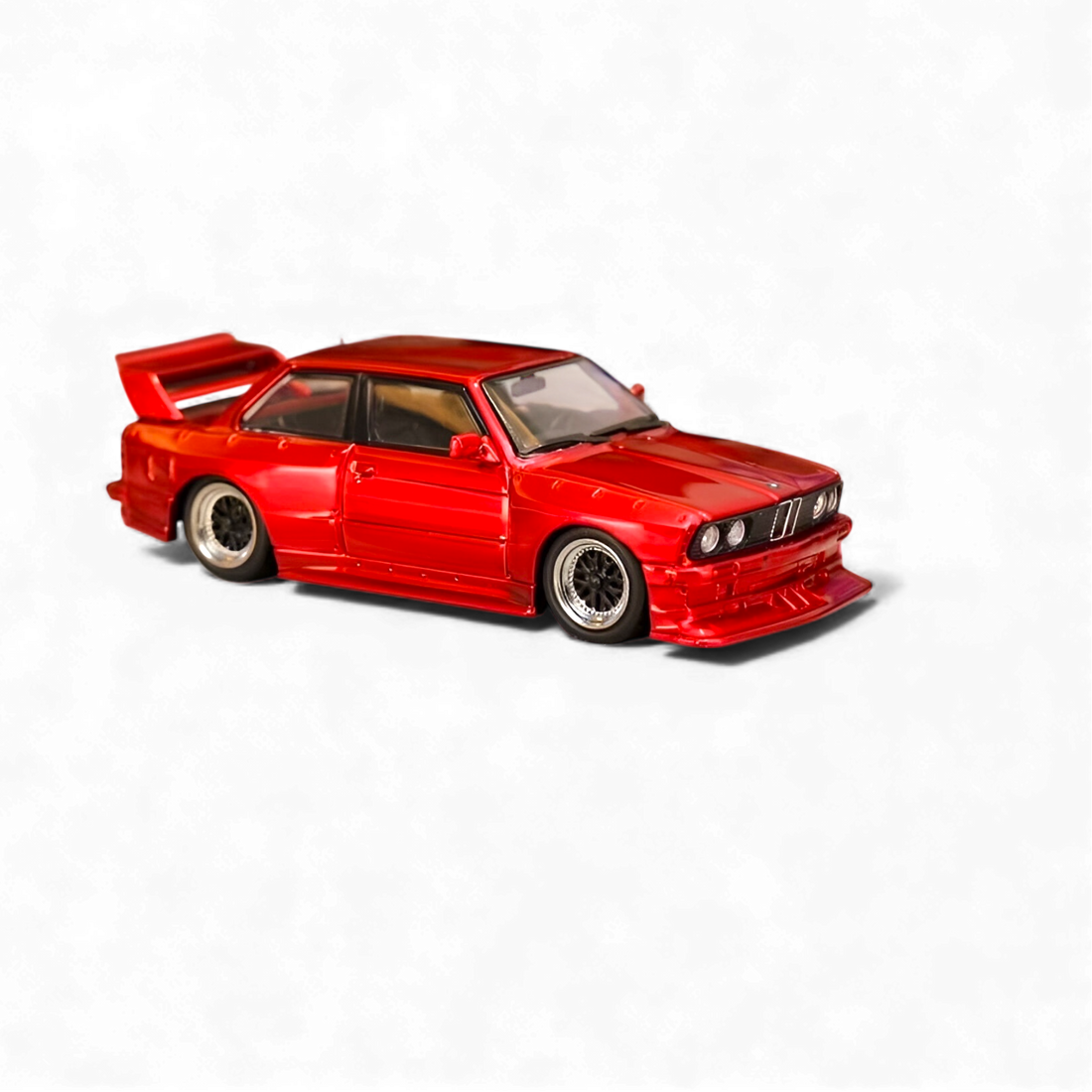 SW BMW E30 M3 LTO Modified Red 1:64