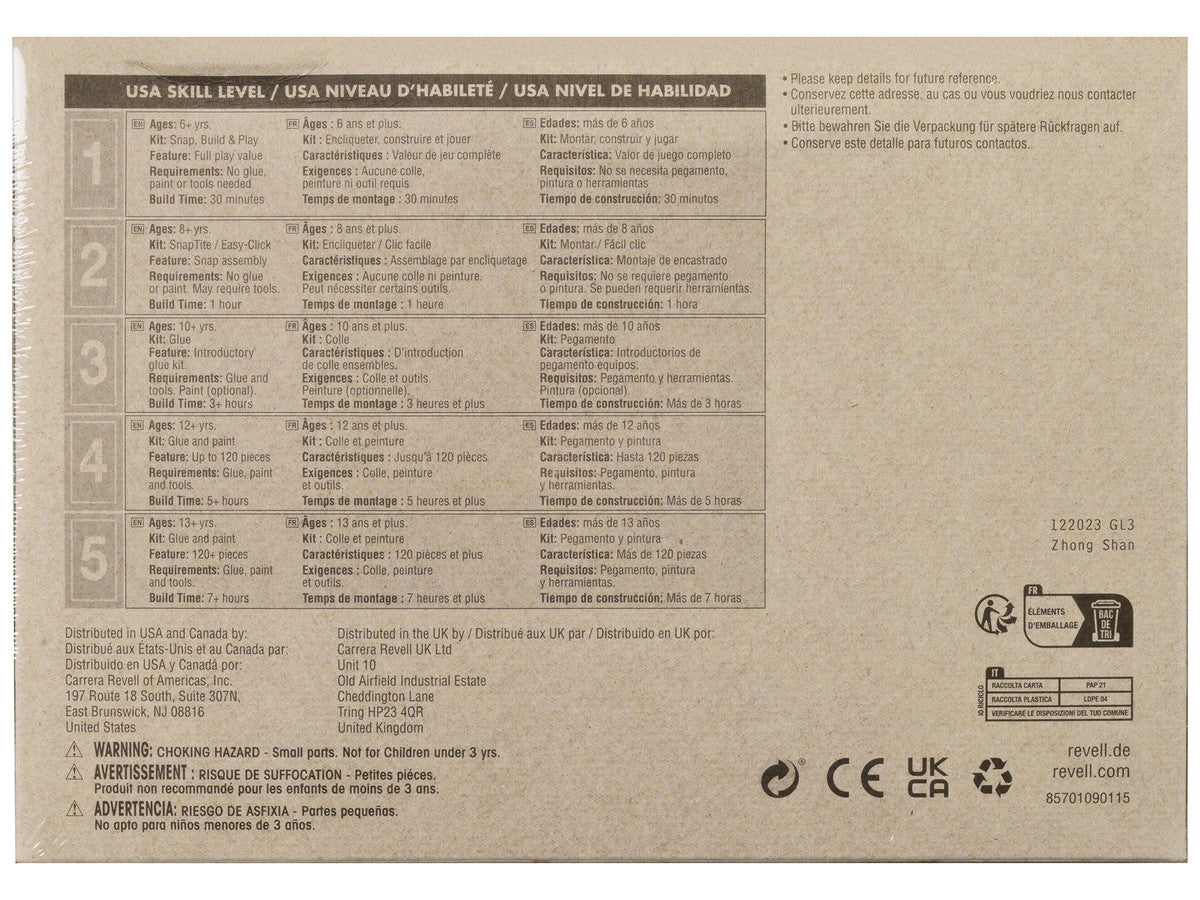 Level 4 Model Kit 1969 Pontiac GTO 2-in-1 Kit 1/24 Scale Model by Revell-4