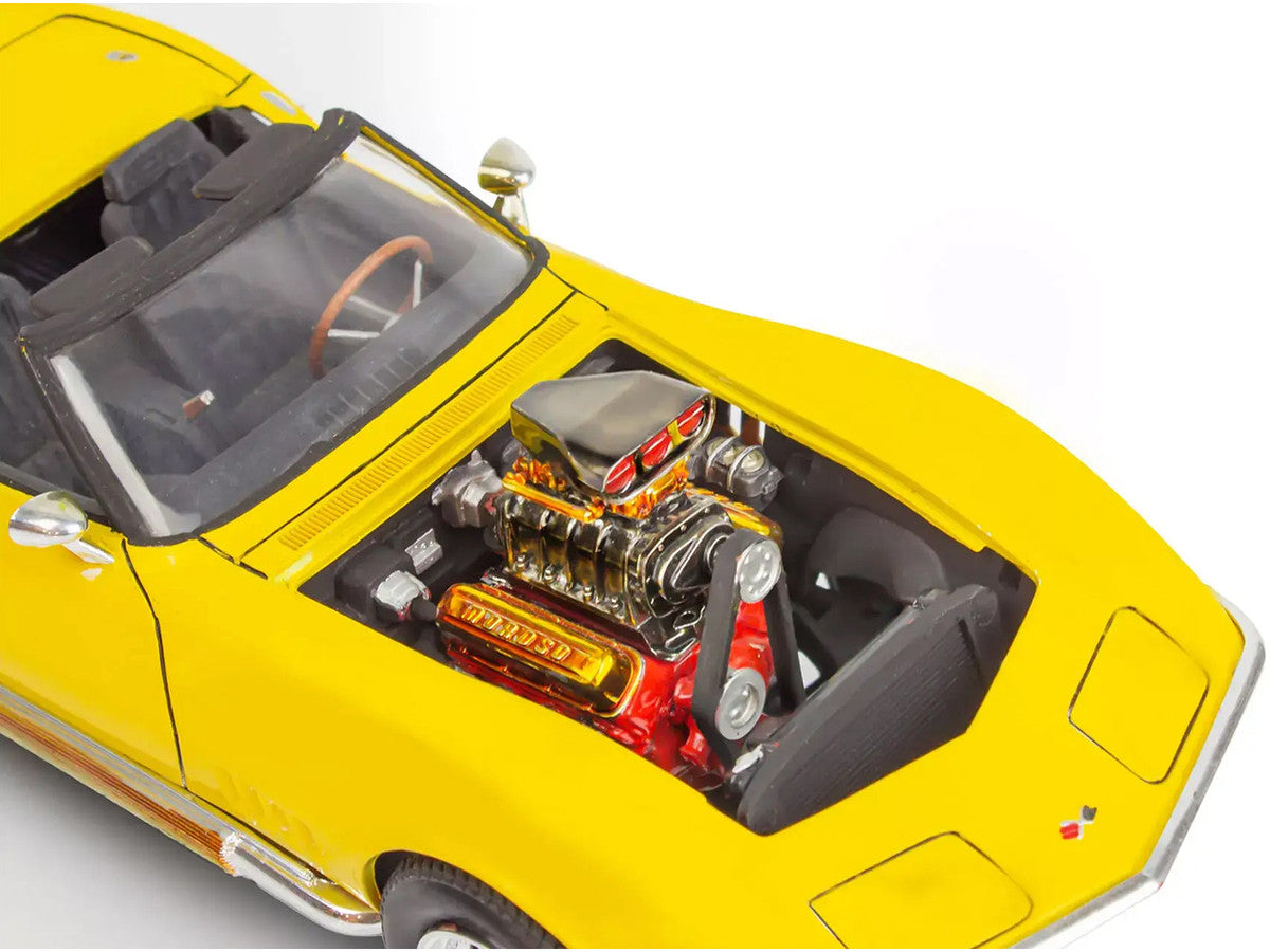 Level 4 Model Kit 1968 Chevrolet Corvette L/88 Convertible 2-in-1 1/25 Scale Model by Revell-4