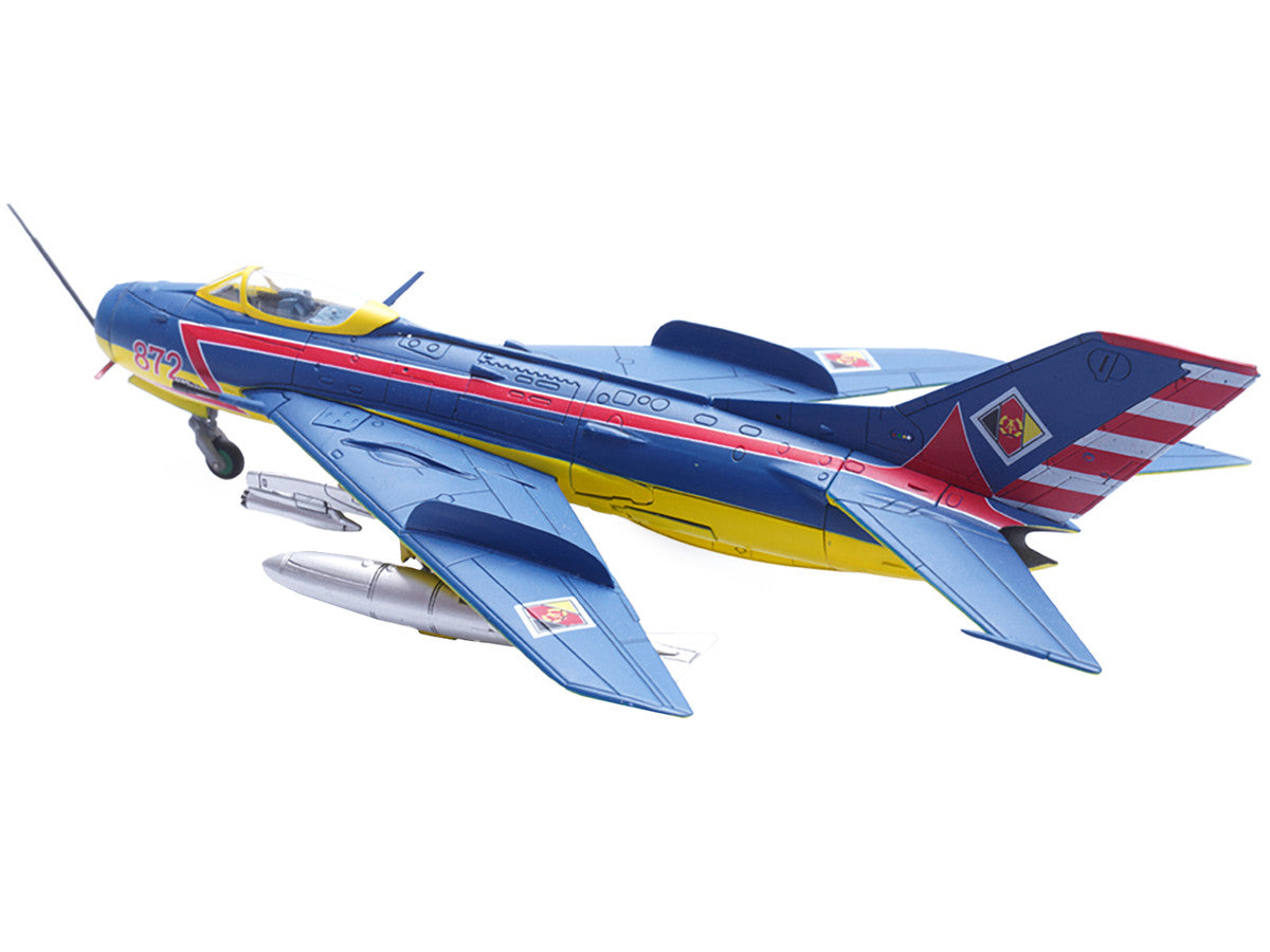 Mikoyan-Gurevich MiG-19S Farmer C Fighter Aircraft "1 Staffel/JG-3. Preschen." 5th World Aerobatic Championships (1968) "Wing" Series 1/72 Diecast Model by Panzerkampf-3