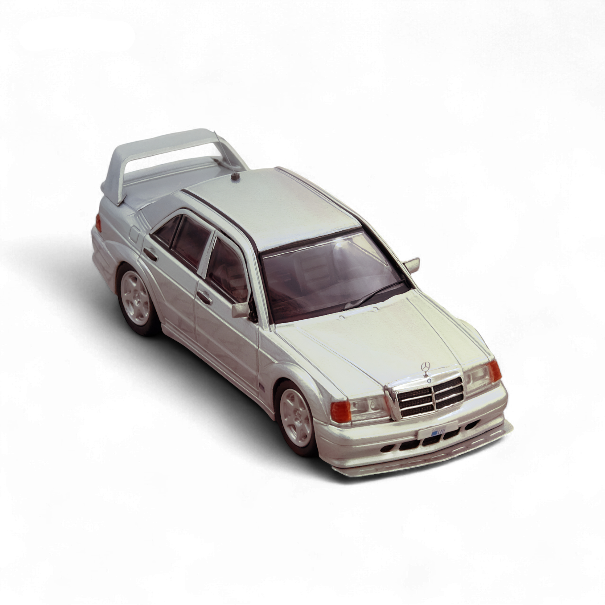 Mercedes Benz 190E Silver 1:64 by Inno64  3