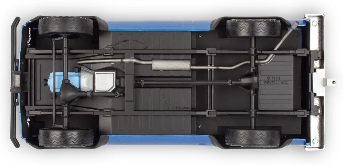 1978 Chevrolet Off-Road 4x4 Pickup Truck and "Malibu Grand Prix" Virage with Trailer "Fantasy Formula" 1/25 Scale Level 3 Model Kit by Revell