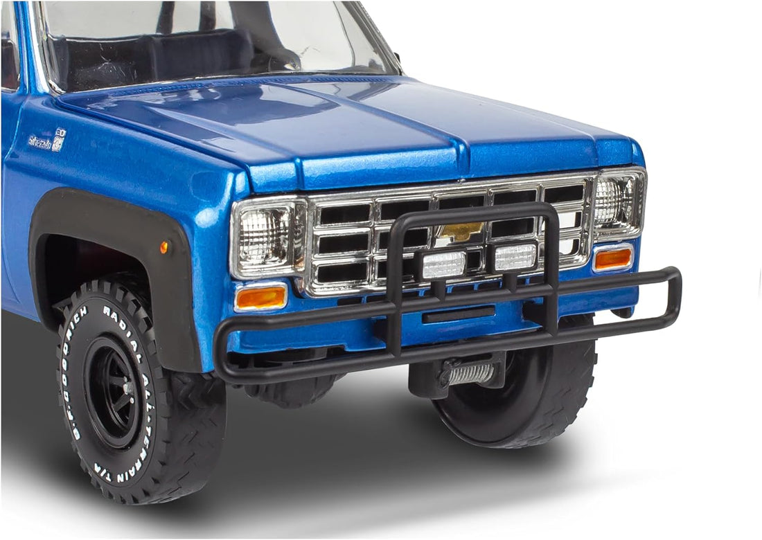 1978 Chevrolet Off-Road 4x4 Pickup Truck and "Malibu Grand Prix" Virage with Trailer "Fantasy Formula" 1/25 Scale Level 3 Model Kit by Revell
