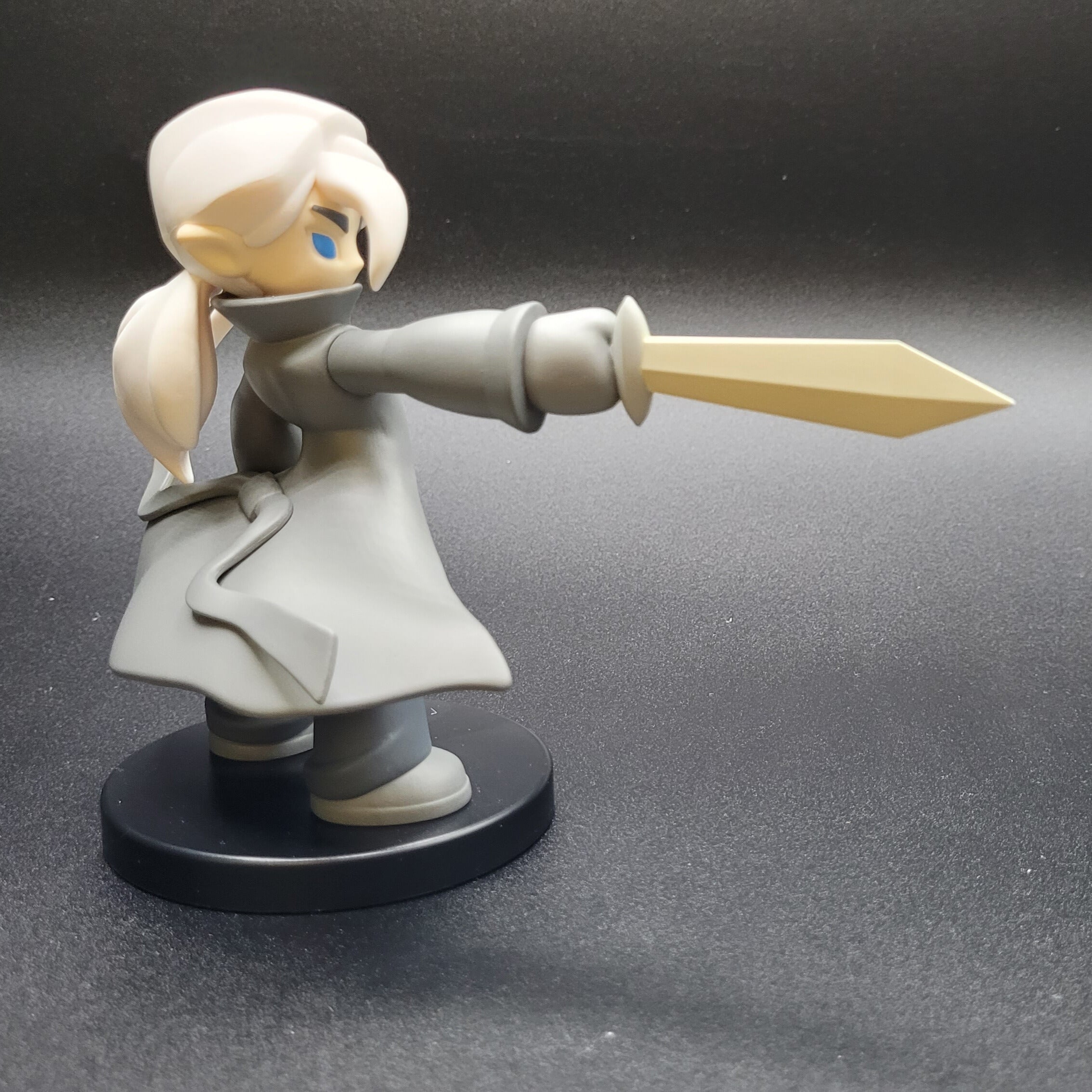 Urian Dark-Hunter Figure 3