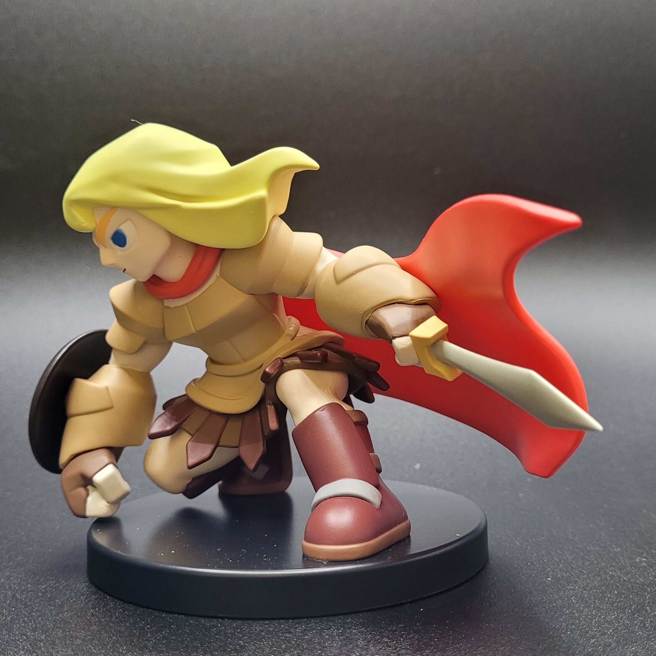 Styxx Dark-Hunter Figure 3