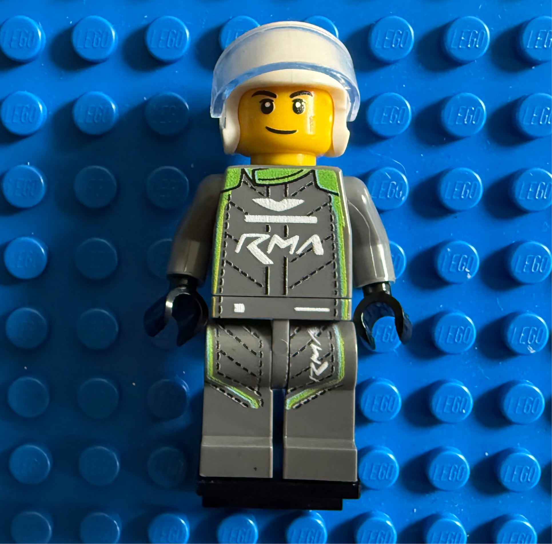 Aston Martin Valkyrie AMR Pro Driver Minifigure for Lego 2