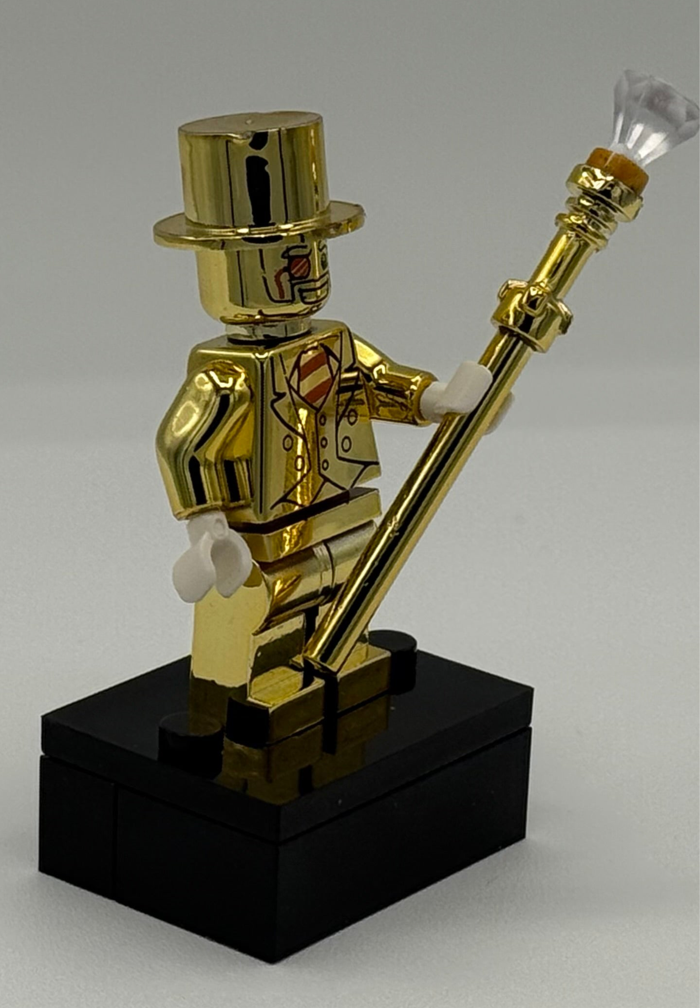 Golden Monopoly Money Man Custom Minifigure 4