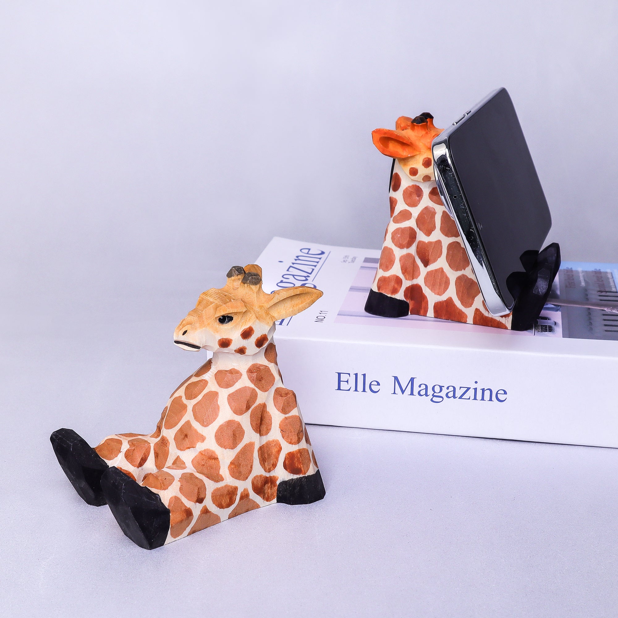 Handmade Wood-Carved Giraffe Cellphone Stand