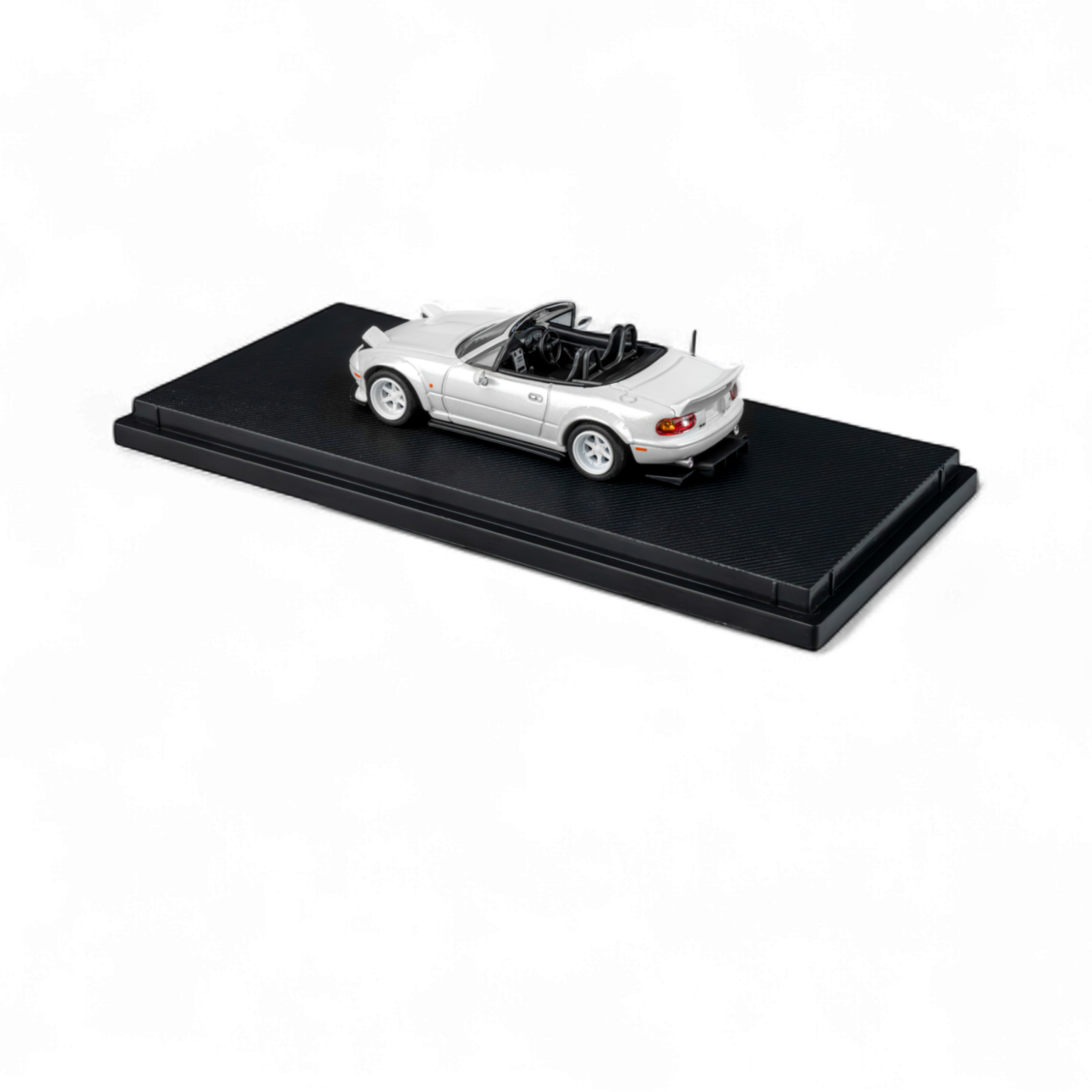 Custom MX5 Rocket Bunny - Metallic White 1:64 by Microturbo  6