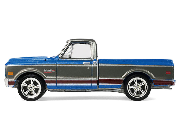 Chevrolet Cheyenne C10 1972 Short Bed Pickup Truck Electric Blue and Gunmetal Gray Metallic "Hobby Exclusive" Series 1/64 Diecast Model Car by Greenlight