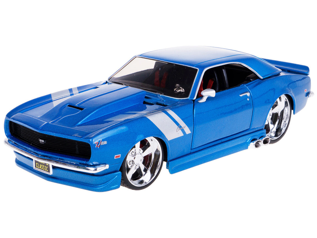 1968 Chevrolet Camaro Z/28 Blue Metallic with Silver Stripes "Classic Muscle" Series 1/24 Diecast Model Car by Maisto-2