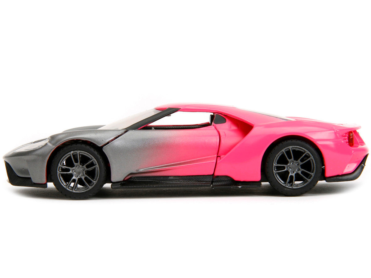 2017 Ford GT Gray Metallic and Pink Gradient "Pink Slips" Series 1/32 Diecast Model Car by Jada-3