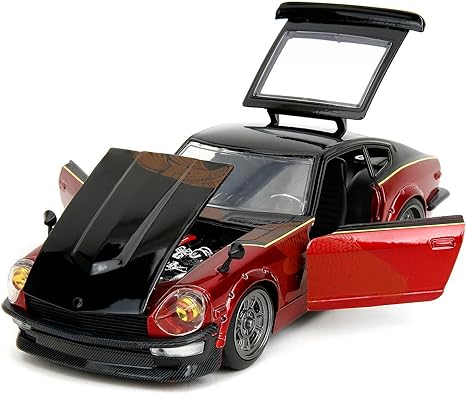 Datsun 240Z 1972 – Red/Black Jada 1:24 – Fast &amp; Furious: Fast X | 34916 Open hood and trunk view