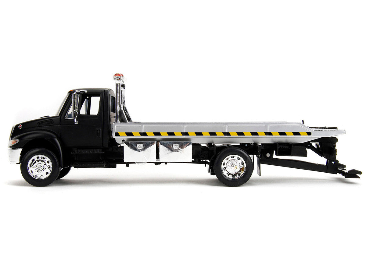 International DuraStar 4400 Flatbed Tow Truck Matt Black 1