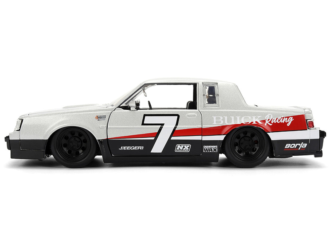 Buick 1987 Grand National #7 "Buick Racing" Matt Silver Metallic with Red and Black Stripes "Bigtime Muscle" Series 1/24 Diecast Model by Jada 5