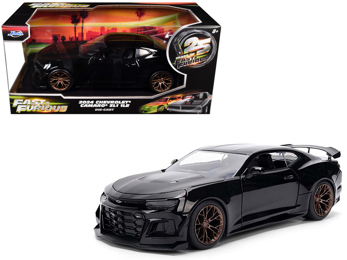 Chevrolet Camaro 2024 ZL1 1LE Black 1:24 Diecast Model Car | Jada