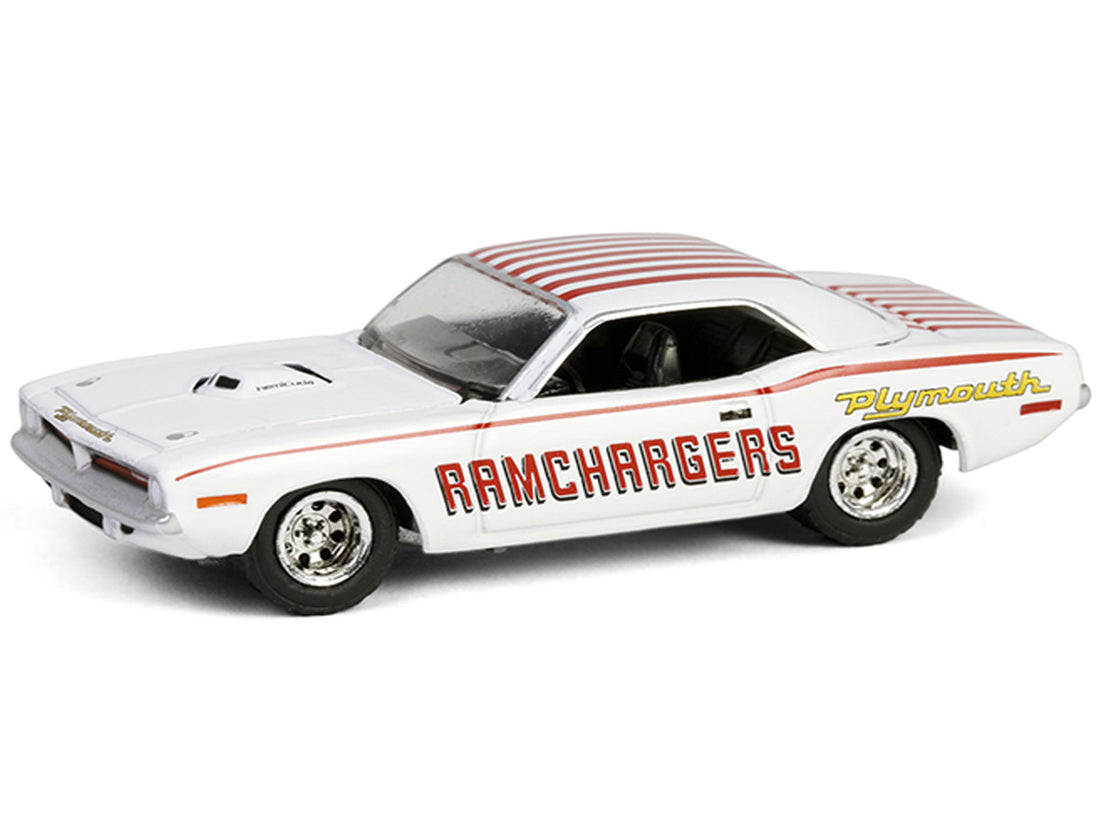 1970 Plymouth Hemi Barracuda "Ramchargers" White with Red Stripes "Running on Empty" Series 17 1/64 Diecast Model Car by Greenlight-0