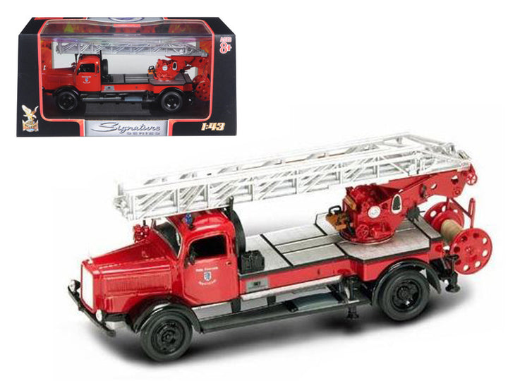 Mercedes 1944 Type L4500F Fire Engine Red 1/43 Diecast Model by Road Signature