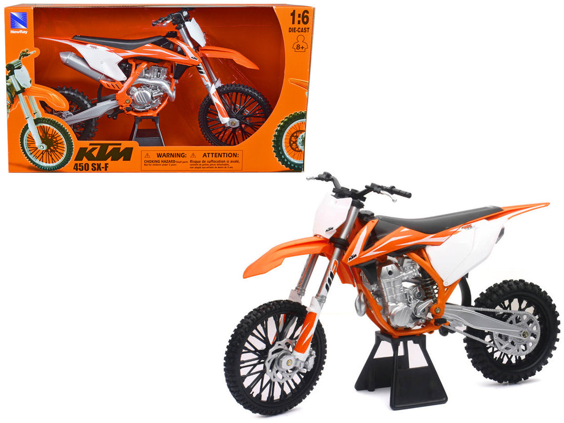 2018 KTM 450 SX-F Dirt Bike Motorcycle Orange and White 1/6 Diecast Model by New Ray-0