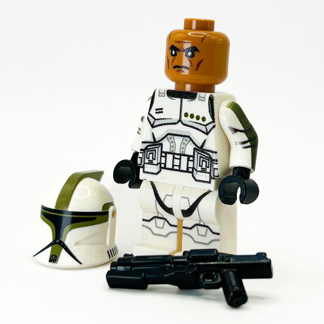 Custom Commander Clone Trooper (Red, Phase 1) Minifig made using LEGO parts  - B3 Customs 2