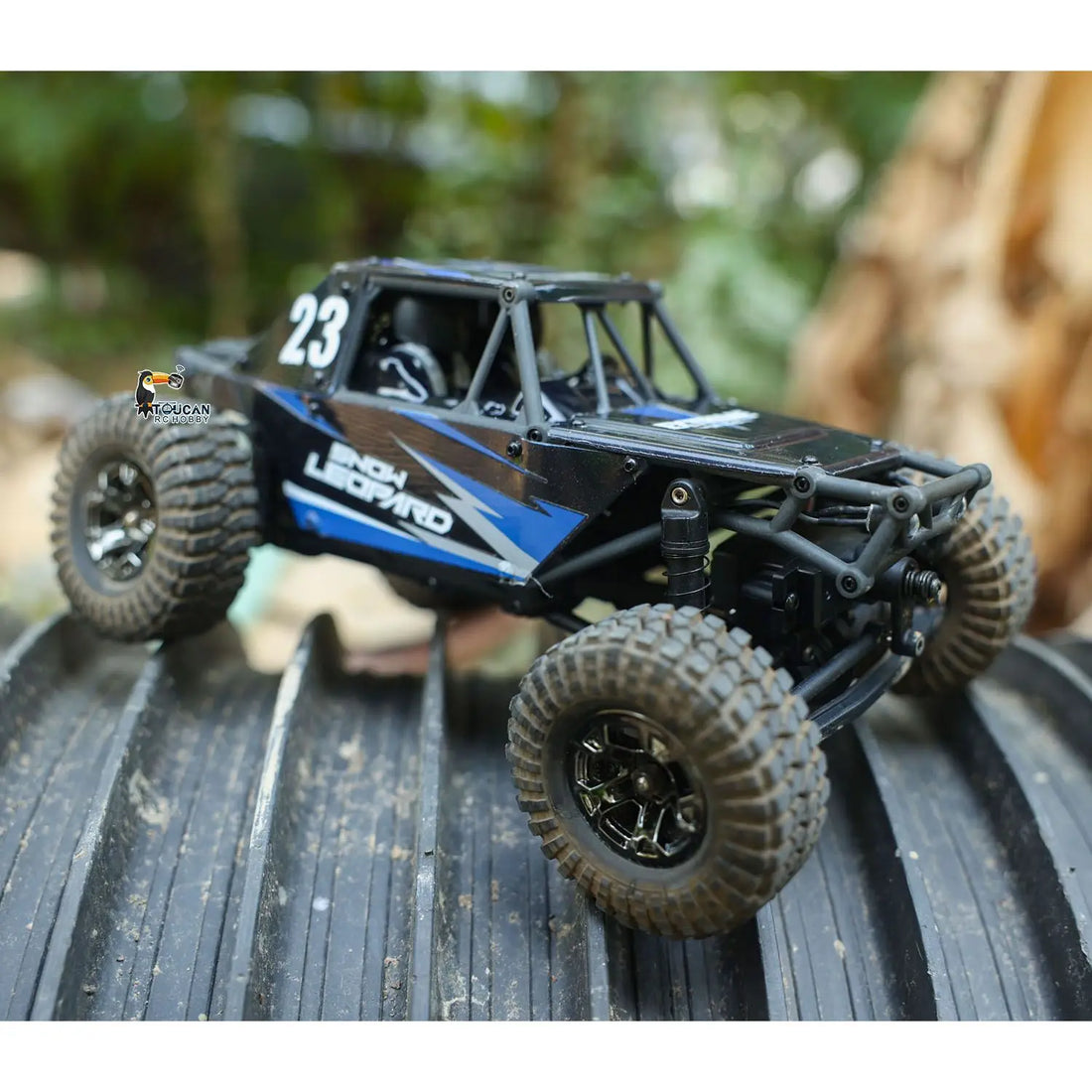 4WD RC Rock Crawler with Brushless Motor - Ready to Go-0