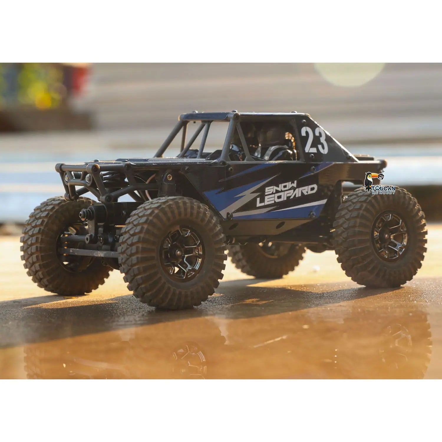 4WD RC Rock Crawler with Brushless Motor - Ready to Go-1