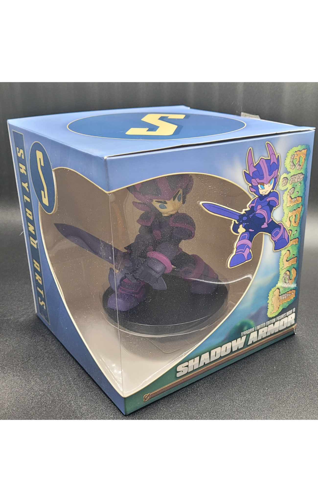 Shadow Armor Player Terraria Figure 4
