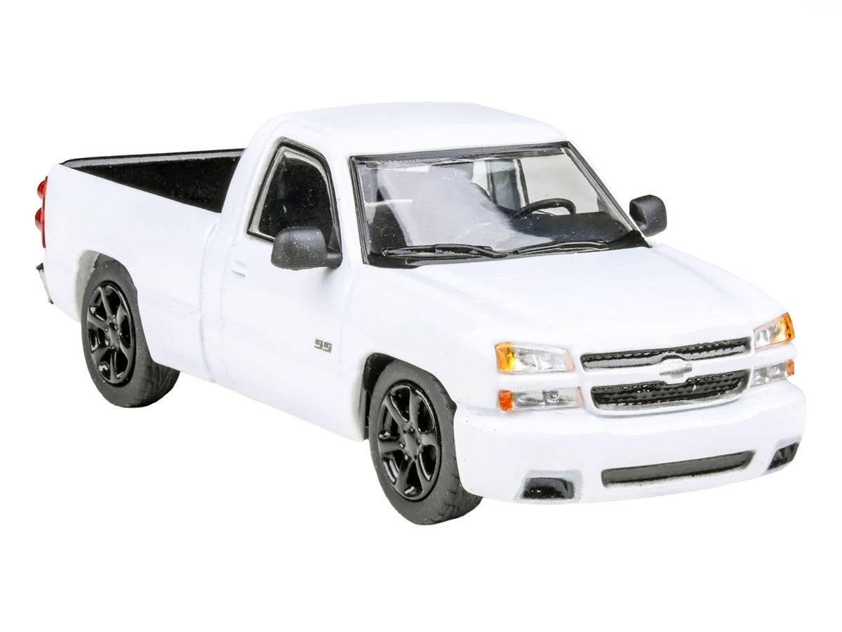2006 Chevrolet Silverado 'Cateye' Pickup Truck Summit White 1/64 Diecast Model Car by Paragon Models-3
