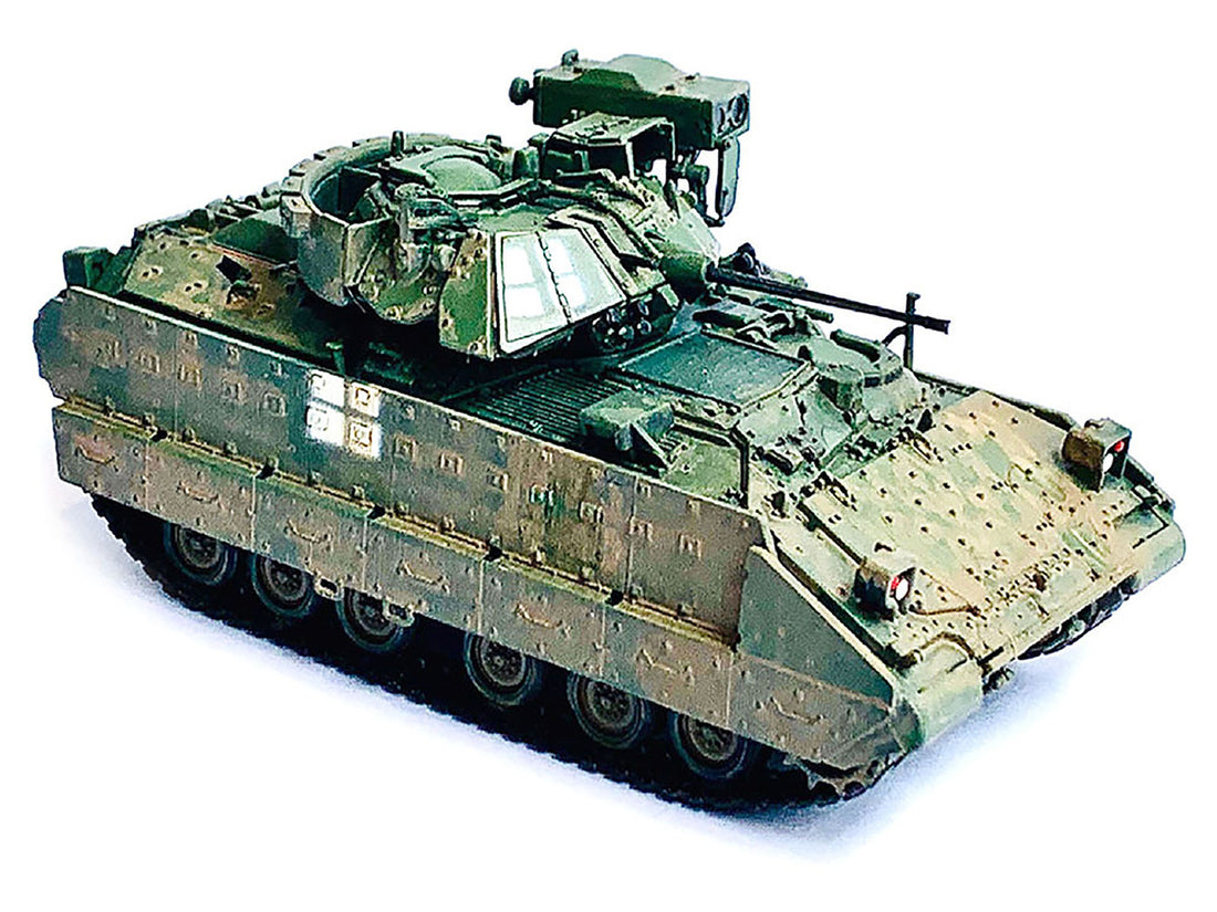 Ukraine M2A2 ODS Light Tank Green Camouflage (Weathered) "NEO Dragon Armor" Series 1/72 Plastic Model by Dragon Models-2