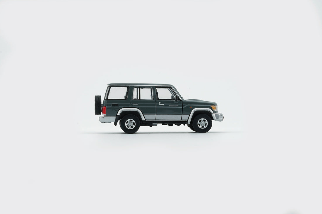 Toyota Land Cruiser LC76 Dark Red / Dark Grey - RHD 1:64 by BM Creations