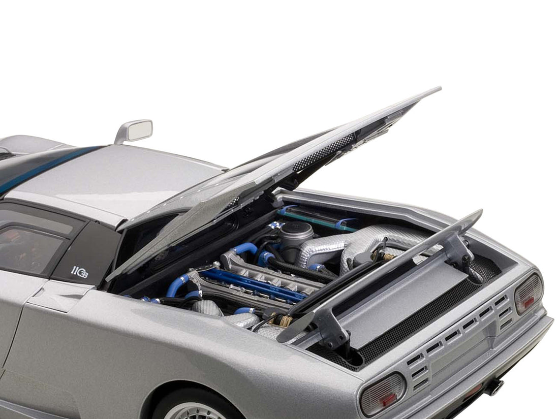 Bugatti EB110 GT Silver 1/18 Diecast Car Model by Autoart-2