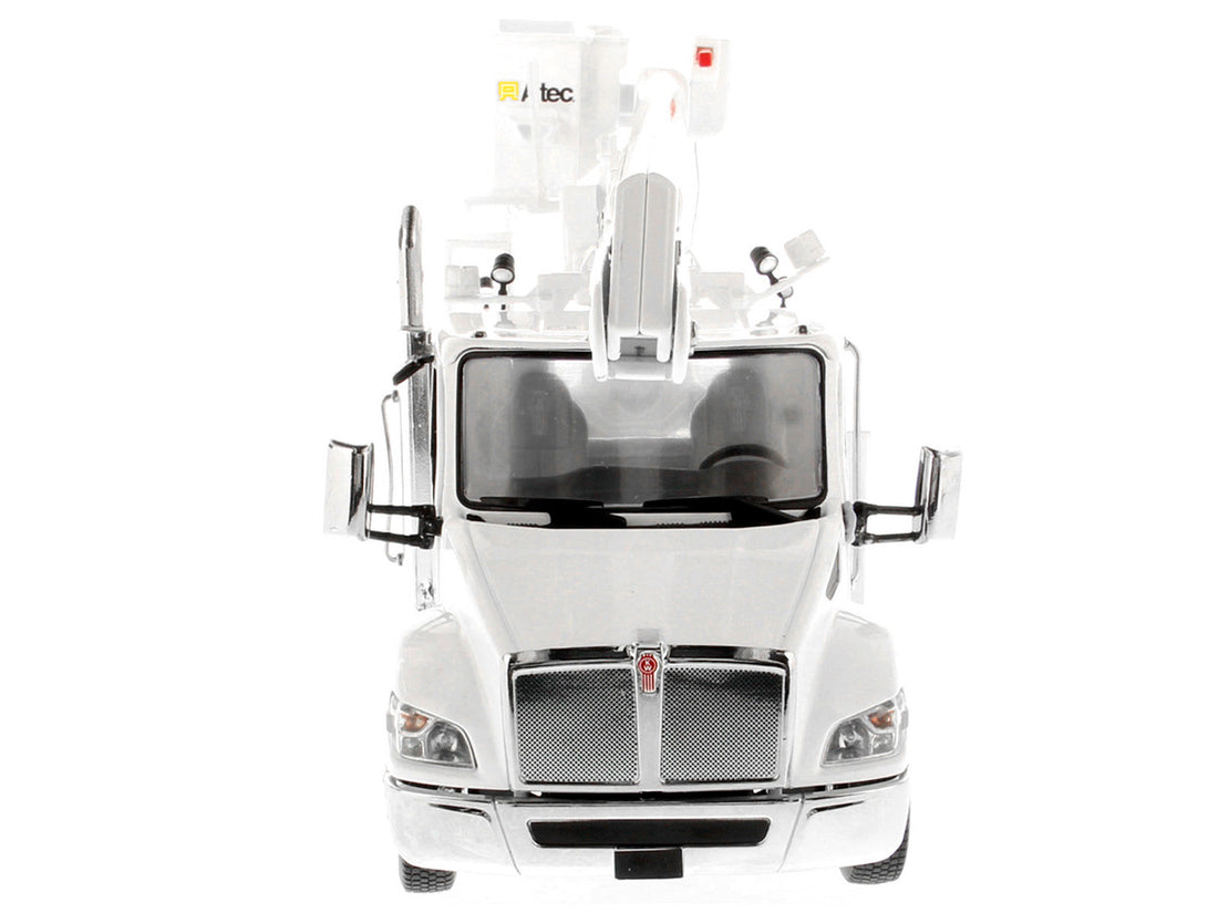 Kenworth T380 with Altec AA55 Aerial Service Truck White "Transport Series" 1/32 Diecast Model by Diecast Masters-3
