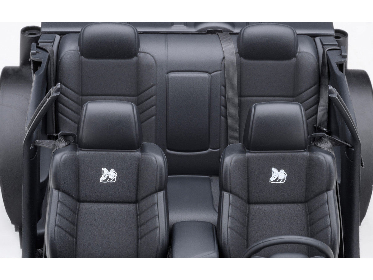 2022 Dodge Challenger R/T Scat Pack Widebody Hellraisin Purple Metallic 1/18 Model Car by Autoart-3