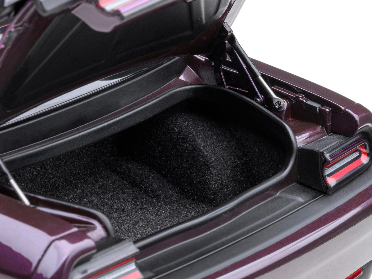 2022 Dodge Challenger R/T Scat Pack Widebody Hellraisin Purple Metallic 1/18 Model Car by Autoart-4