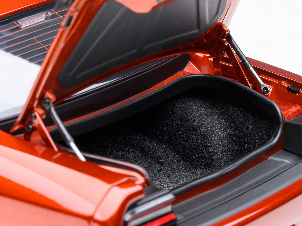 2022 Dodge Challenger R/T Scat Pack Widebody Sinamon Stick Orange 1/18 Model Car by Autoart-4