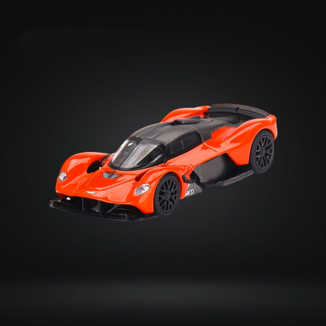 Aston Martin Valkyrie Maximum Orange #678 1:64 by Mini-GT MGT00678