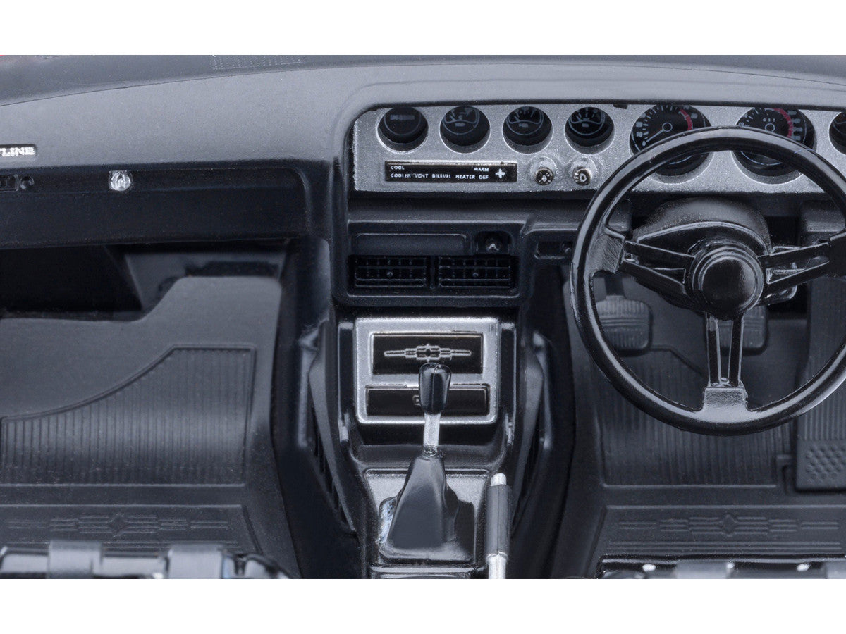 Nissan Skyline 2000GT-R (KPGC110) Tuned Version RHD (Right Hand Drive) Red 1/18 Model Car by Autoart-3