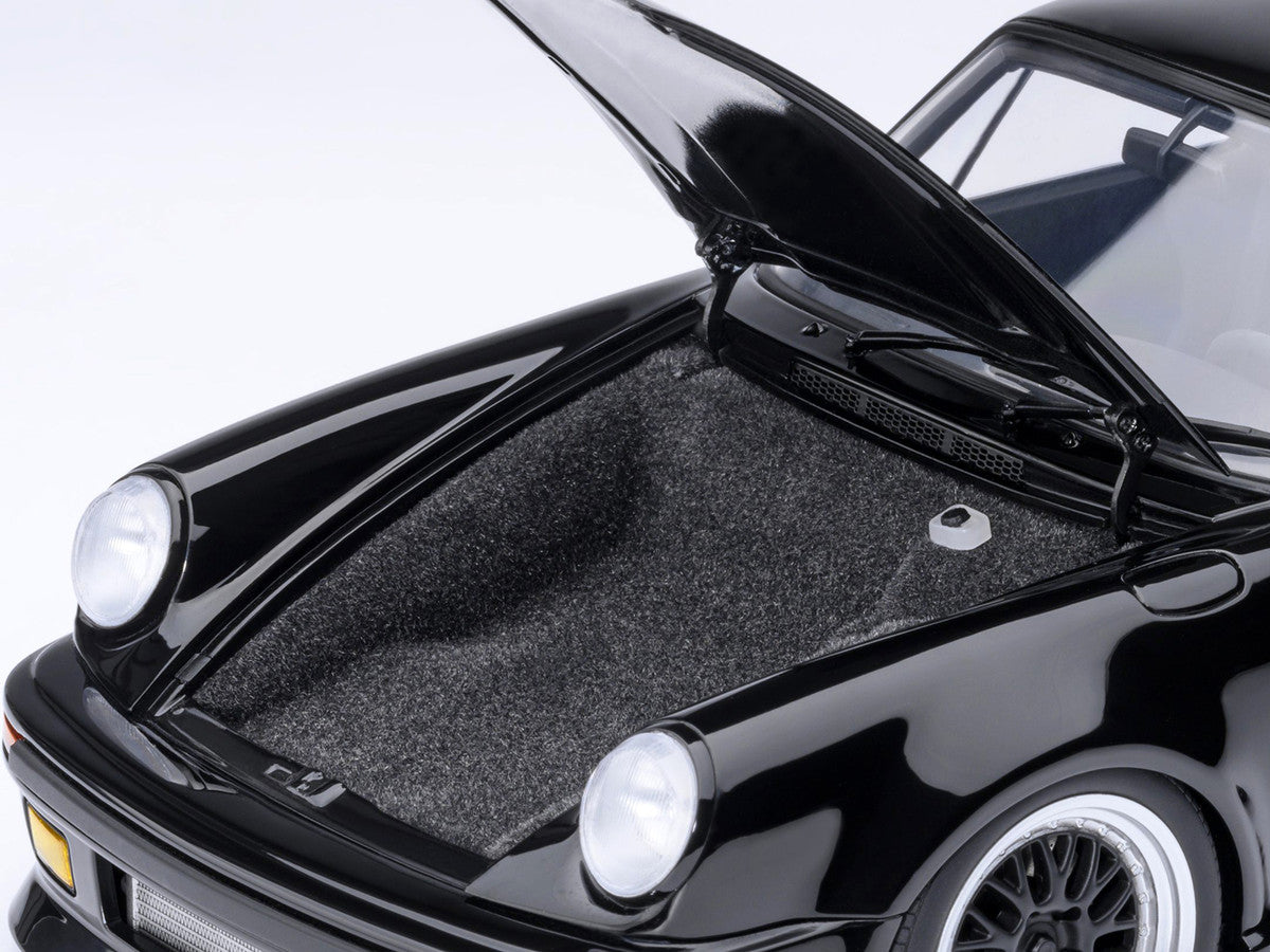 Porsche 911 (930) Turbo "Blackbird" Black "Wangan Midnight - Comic #1 Version" Manga 1/18 Model Car by Autoart 4