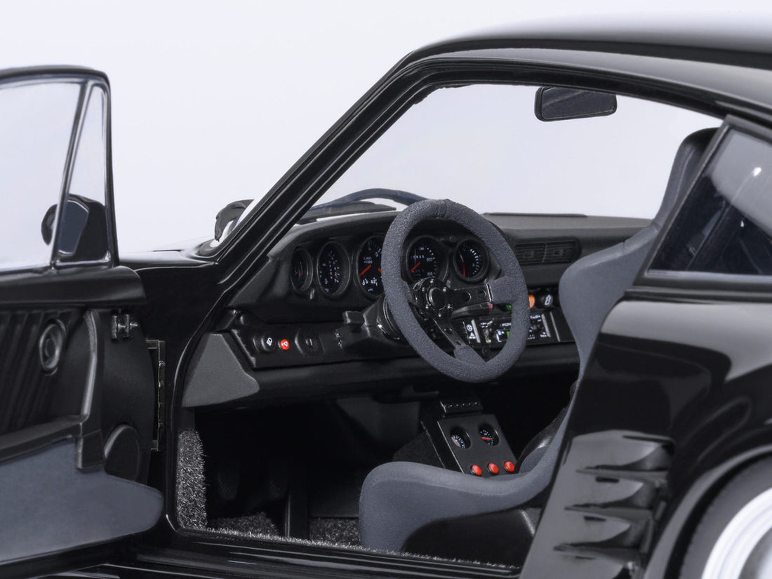 Porsche 911 (930) Turbo "Blackbird" Black "Wangan Midnight - Comic #1 Version" Manga 1/18 Model Car by Autoart 2