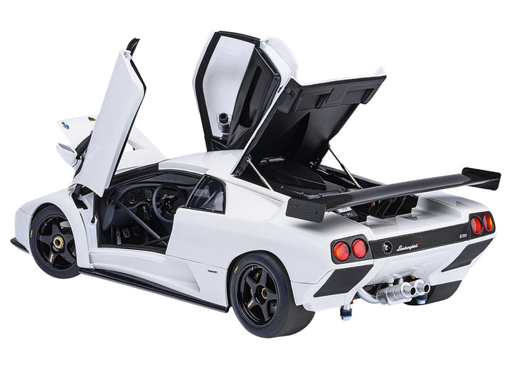 Lamborghini Diablo GTR Impact White 1/18 Model Car by Autoart-0