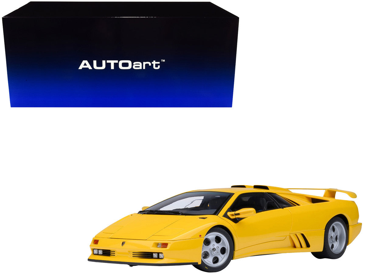 Lamborghini Diablo SE30 Jota Superfly Yellow 1/18 Model Car by Autoart-3