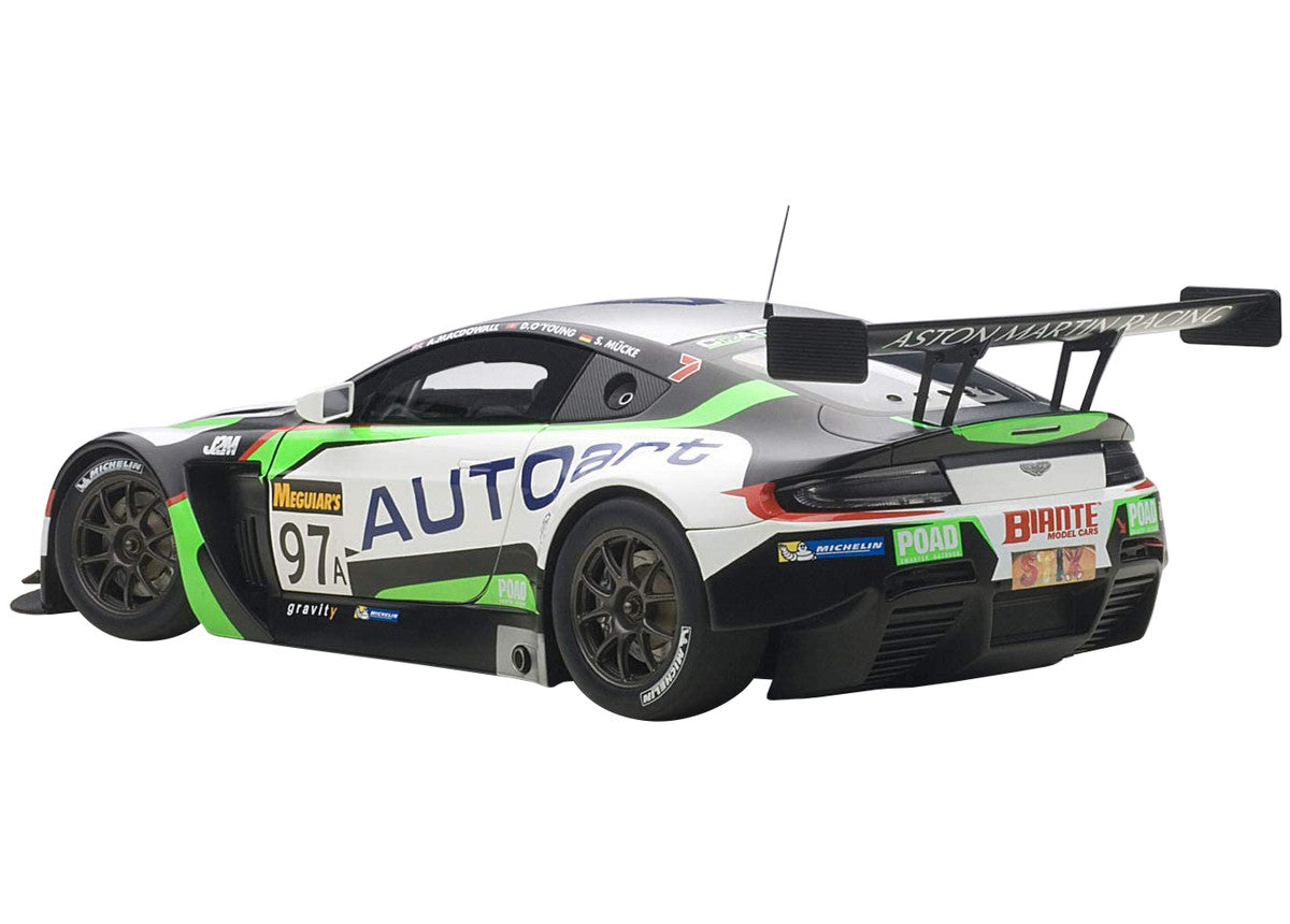 Aston Martin V12 Vantage Bathurst 12hour Endurance Race 2015 #97 A. Macdowall / D. O'Young / S. Mucke 1/18 Model Car by Autoart-3