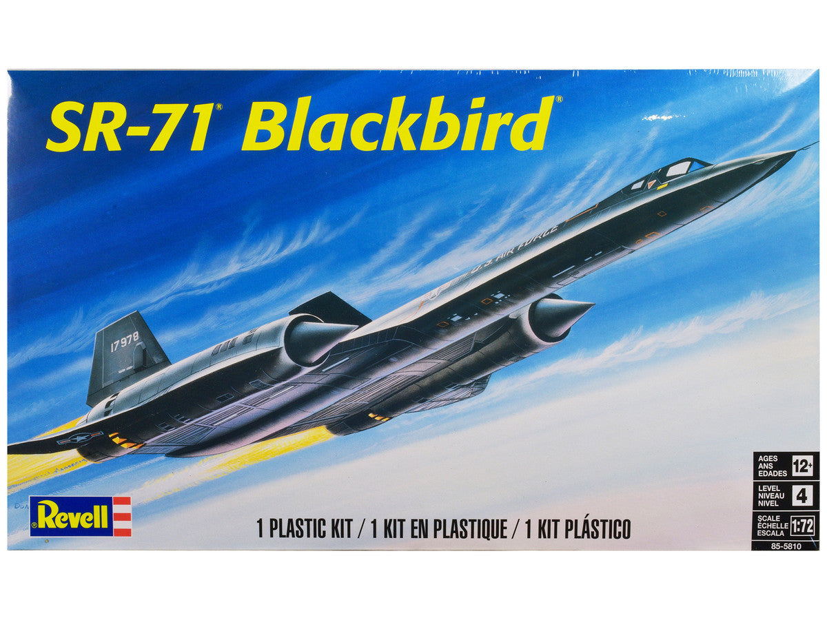Level 4 Model Kit Lockheed SR-71 Blackbird Reconnaissance Aircraft 1/72 Scale Model by Revell-0
