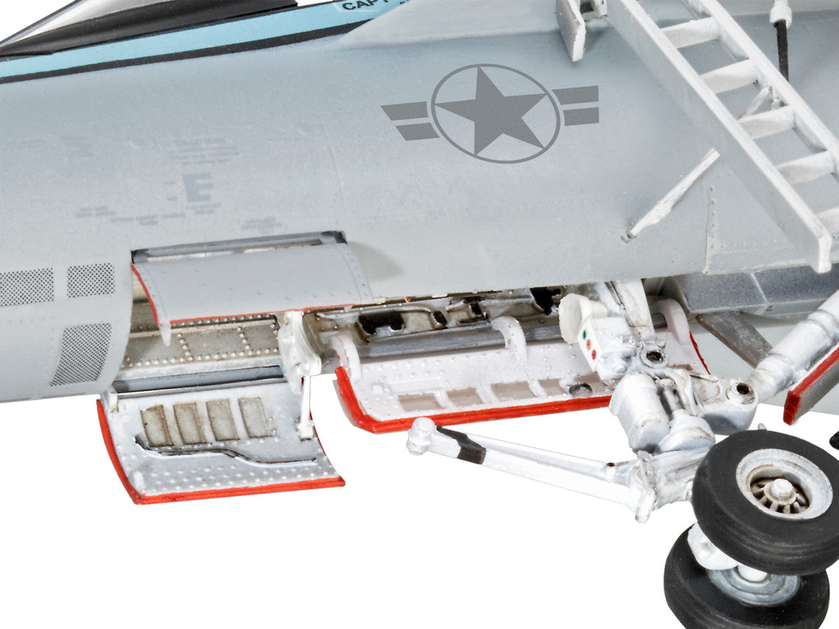 Level 5 Model Kit Maverick's F/A-18E Super Hornet Jet "Top Gun: Maverick" (2022) Movie 1/48 Scale Model by Revell-2