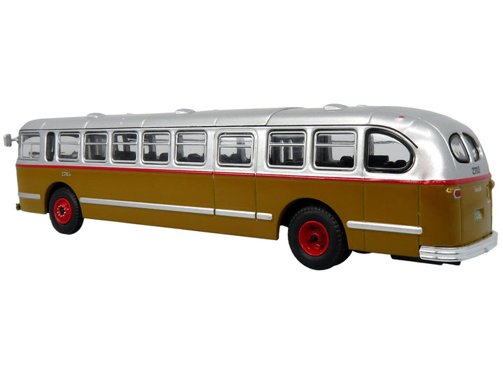 1952 CCF-Brill CD-44 Transit Bus STM (Societe de Transport de Montreal) "S-Laurent" "Vintage Bus & Motorcoach Collection" 1/87 (HO) Diecast Model by Iconic Replicas-1