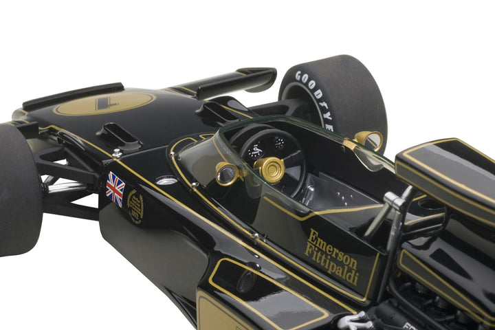 Lotus 72E 1973 Emerson Fittipaldi #1 1/18 Model Car by Autoart-1