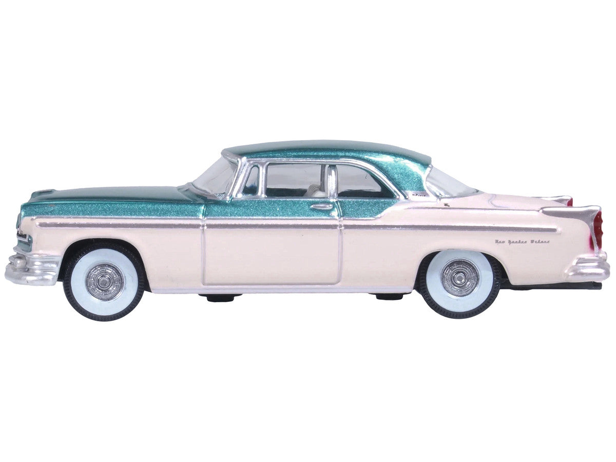 1955 Chrysler New Yorker Deluxe St. Regis Jade Green Metallic and Cream 1/87 (HO) Scale Diecast Model Car by Oxford Diecast-1