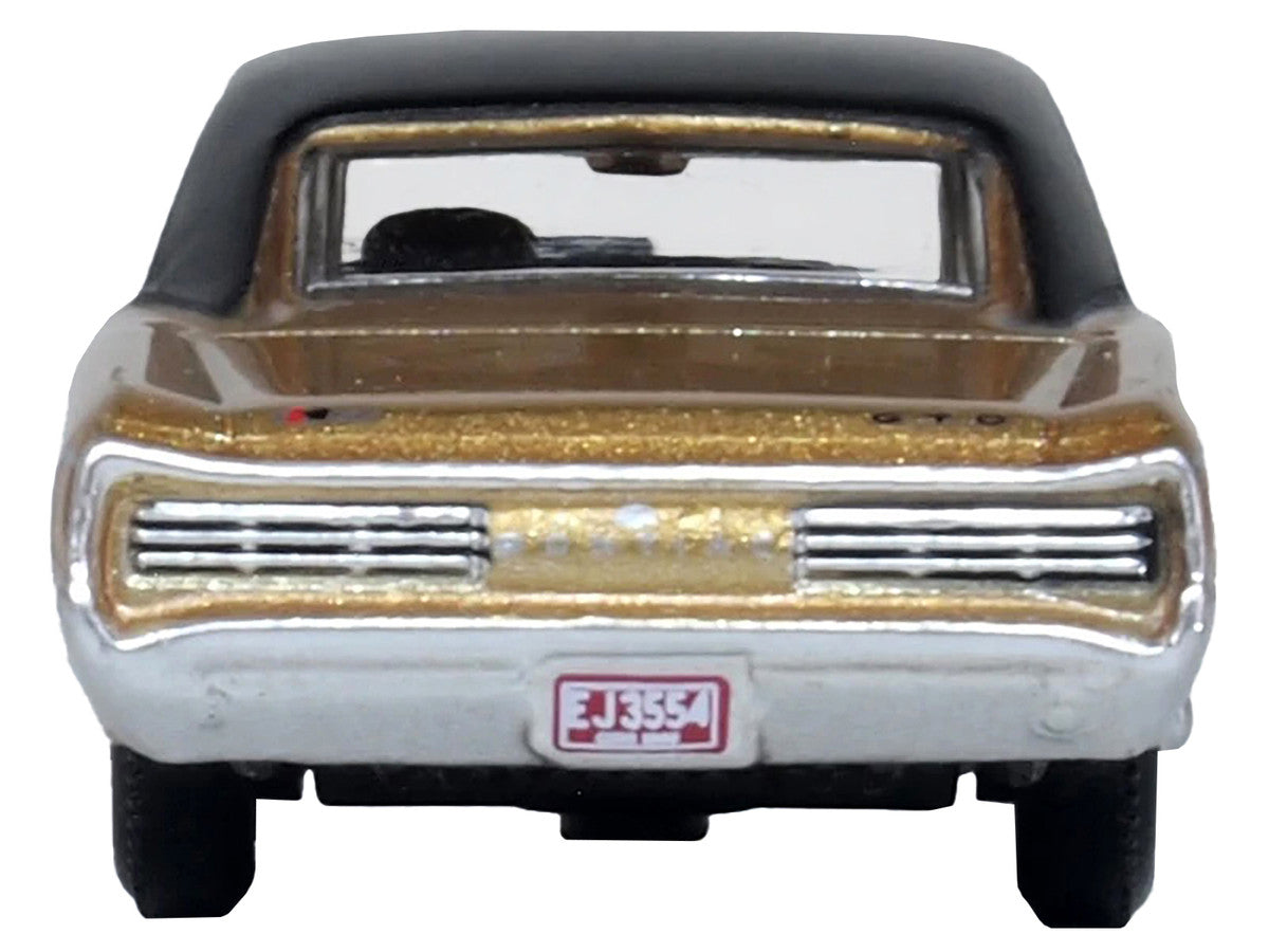 1966 Pontiac GTO Martinique Bronze Metallic with Black Top 1/87 (HO) Scale Diecast Model Car by Oxford Diecast-1